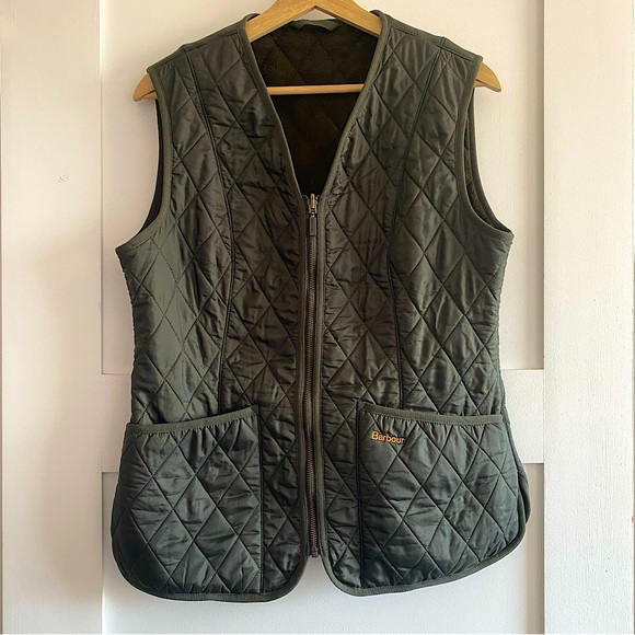 EUC Barbour Betty Fleece Liner vest gilet in Dark Olive - zips inside jacket - Picture 6 of 7